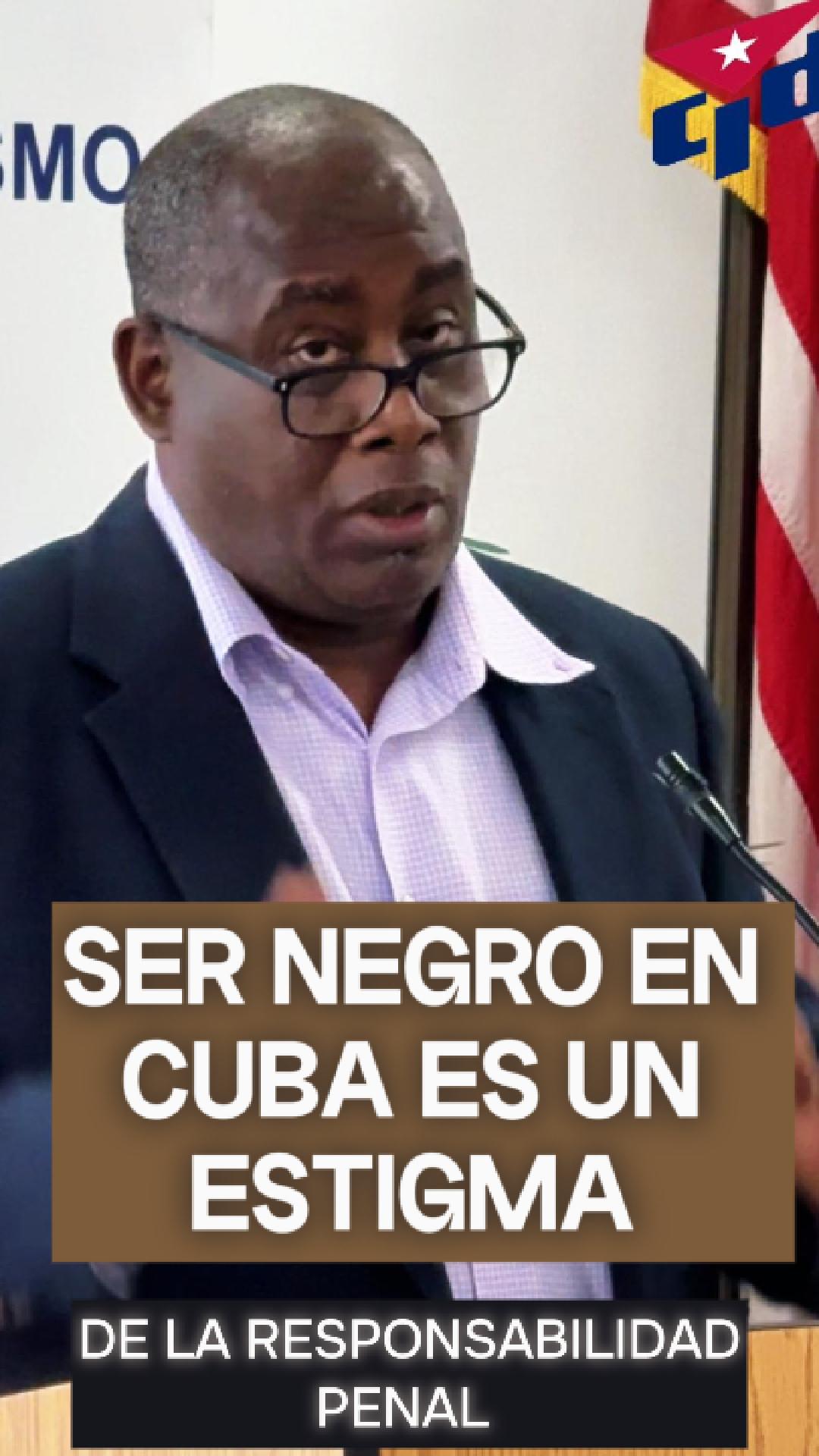 Jorge Luis García Pérez (Antúnez), ex preso político cubano con 17 años en prisión, comparte su testimonio sobre la represión en Cuba. Relata cómo fue detenido en 1990 tras expresar públicamente su opinión en contra del sistema. Describe golpizas, abusos en prisión y una realidad que contradice el discurso oficial: el impacto de la raza dentro del sistema represivo. Su experiencia expone cómo, en la práctica, ser negro en Cuba puede significar mayor vulnerabilidad frente al poder. 🎥 Testimonio grabado por el CID (Cuba Independiente y democrática) durante la conferencia “La prisión política en Cuba 1959–2026” Organizada por Pedro Corzo. Director del Instituto de la Memoria Histórica Cubana contra el totalitarismo. Marzo 2026